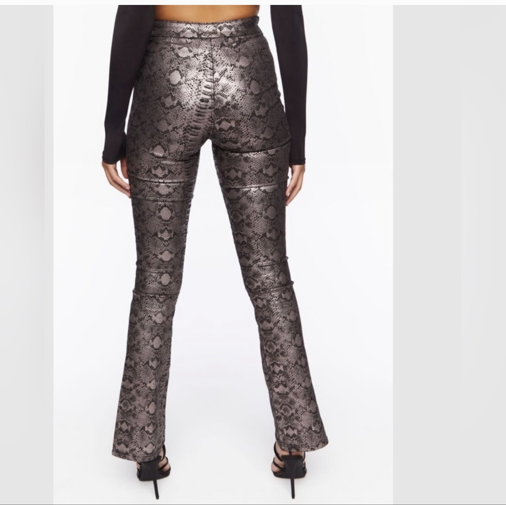 Nwot Purple Snake Python Bootleg Pants - image 3